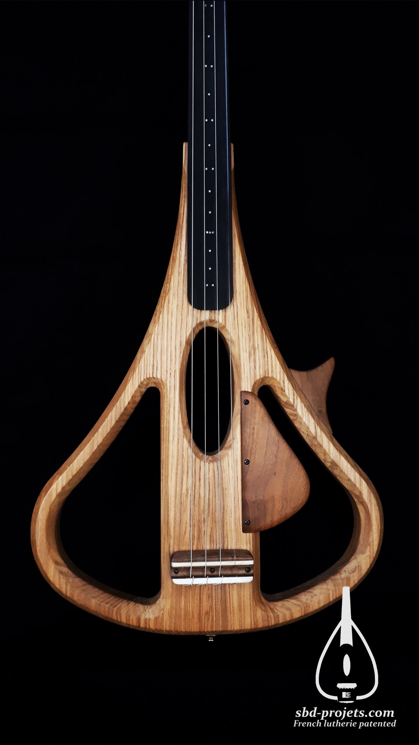 Loutar outar wtar electric luthier france maroc amazigh body